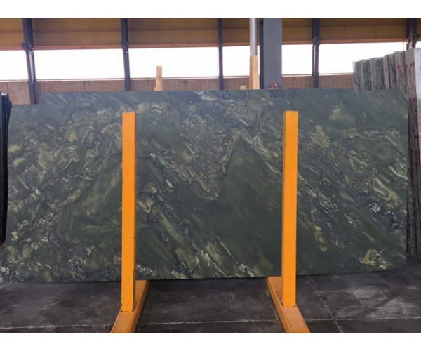 verde_fusion_granite_slabs2