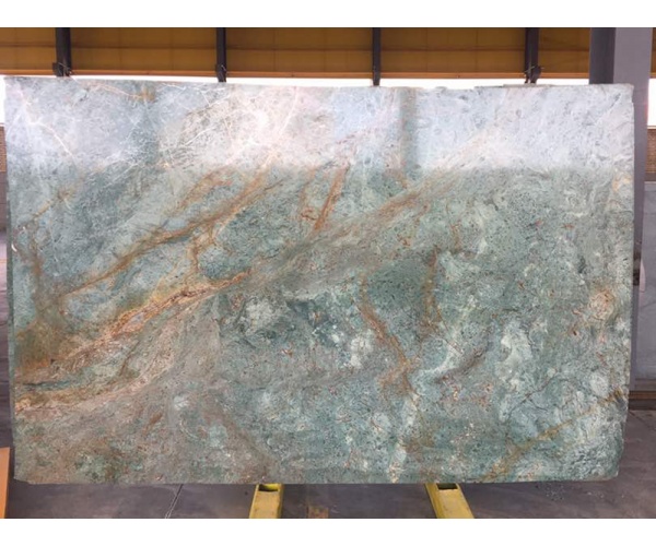 verde_fusion_granite_slabs3